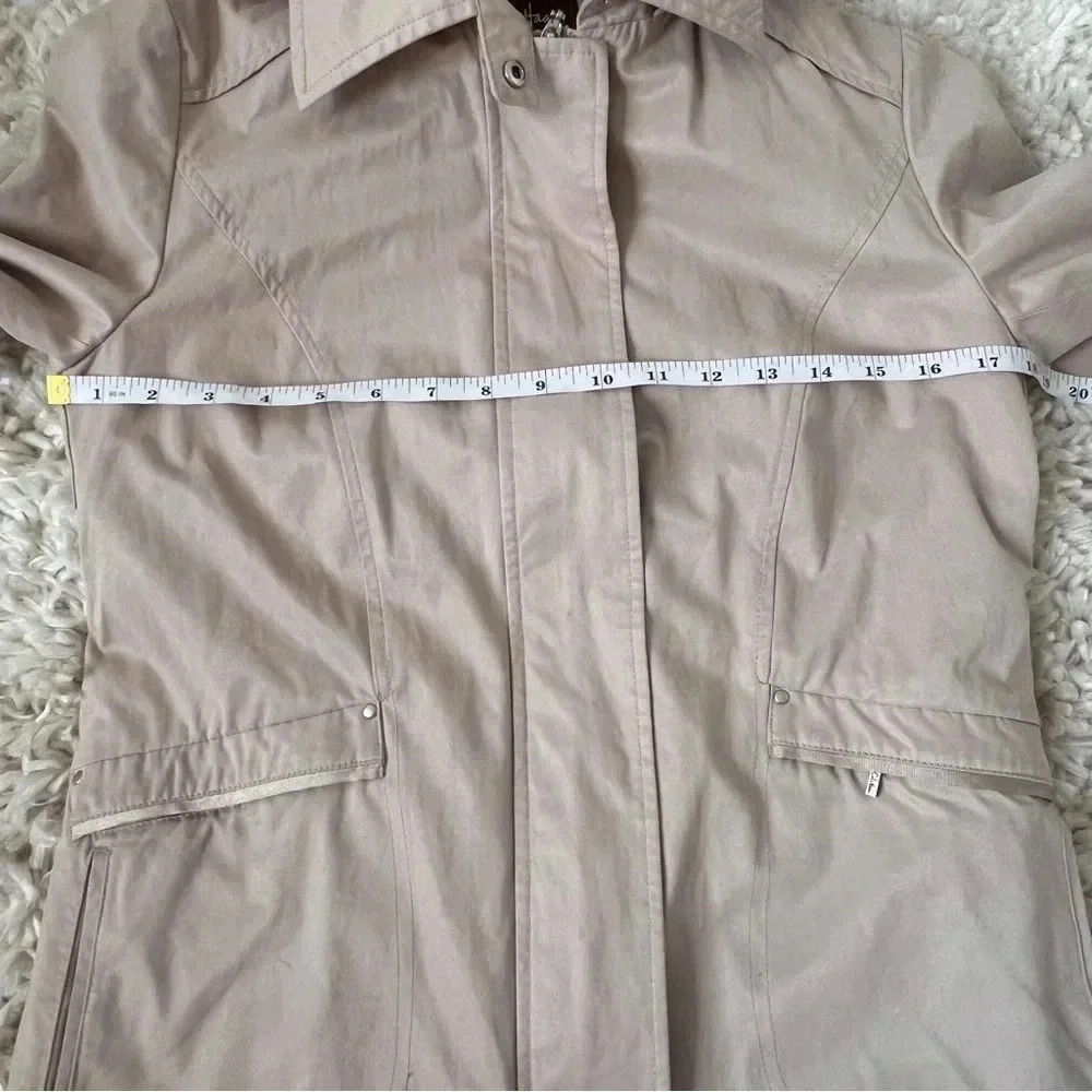 Cole Haan Women’s Beige/Tan Packable Hooded Rain Jacket - XS - Picture 10 of 15